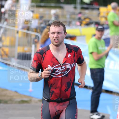 16.08.2026 - KN Förde Triathlon 2026 Antke Förster http://msf.ph/oto/10001142 16.08.2026 15:51:30 Laufen  meine-sportfotos.de