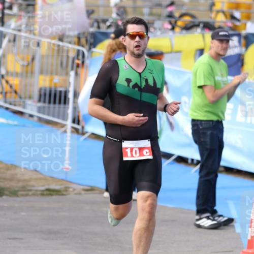 16.08.2026 - KN Förde Triathlon 2026 Antke Förster http://msf.ph/oto/10001148 16.08.2026 15:51:53 Laufen  meine-sportfotos.de