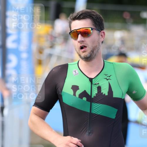 16.08.2026 - KN Förde Triathlon 2026 Antke Förster http://msf.ph/oto/10001153 16.08.2026 15:51:55 Laufen  meine-sportfotos.de