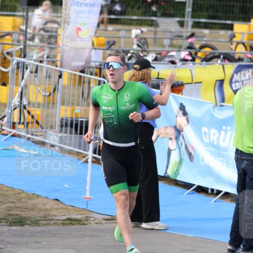 16.08.2026 - KN Förde Triathlon 2026 Antke Förster http://msf.ph/oto/10001156 16.08.2026 15:52:25 Laufen  meine-sportfotos.de