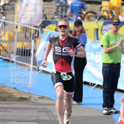 16.08.2026 - KN Förde Triathlon 2026 Antke Förster http://msf.ph/oto/10001196 16.08.2026 15:55:30 Laufen  meine-sportfotos.de
