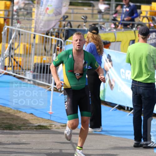 16.08.2026 - KN Förde Triathlon 2026 Antke Förster http://msf.ph/oto/10001203 16.08.2026 15:56:50 Laufen  meine-sportfotos.de