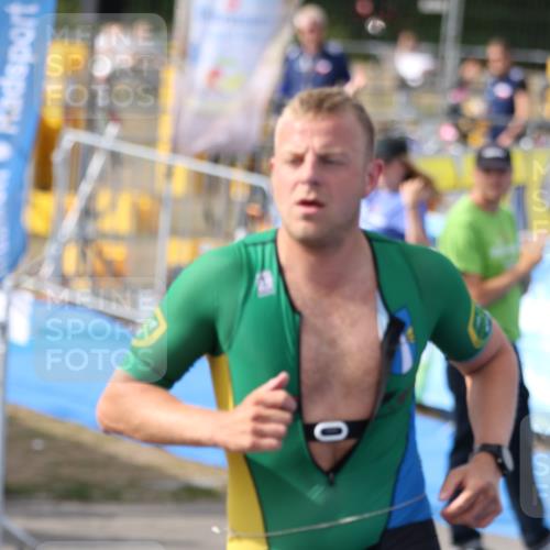 16.08.2026 - KN Förde Triathlon 2026 Antke Förster http://msf.ph/oto/10001209 16.08.2026 15:56:52 Laufen  meine-sportfotos.de