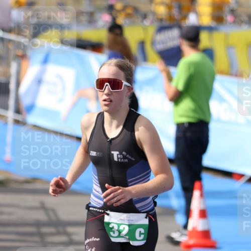 16.08.2026 - KN Förde Triathlon 2026 Antke Förster http://msf.ph/oto/10001276 16.08.2026 15:59:09 Laufen  meine-sportfotos.de