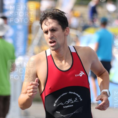 16.08.2026 - KN Förde Triathlon 2026 Antke Förster http://msf.ph/oto/10001295 16.08.2026 15:59:55 Laufen  meine-sportfotos.de