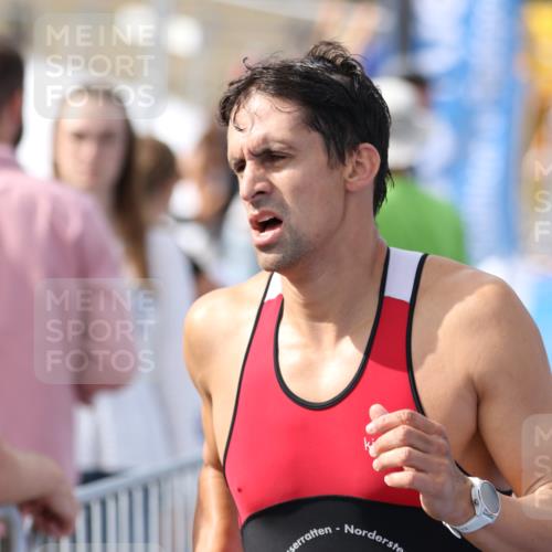 16.08.2026 - KN Förde Triathlon 2026 Antke Förster http://msf.ph/oto/10001296 16.08.2026 15:59:55 Laufen  meine-sportfotos.de