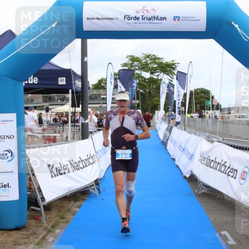 16.08.2026 - KN Förde Triathlon 2026 Markus Tischler http://msf.ph/oto/10001302 16.08.2026 12:29:39 Ziel 360, 360 meine-sportfotos.de