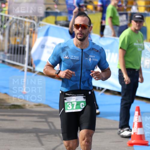16.08.2026 - KN Förde Triathlon 2026 Antke Förster http://msf.ph/oto/10001322 16.08.2026 16:01:43 Laufen  meine-sportfotos.de