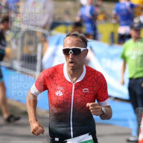 16.08.2026 - KN Förde Triathlon 2026 Antke Förster http://msf.ph/oto/10001334 16.08.2026 16:02:05 Laufen  meine-sportfotos.de