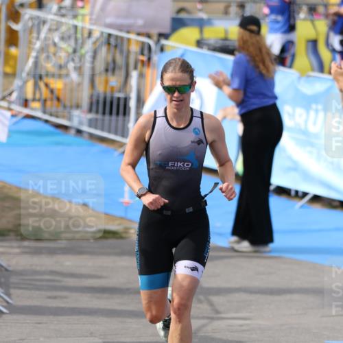 16.08.2026 - KN Förde Triathlon 2026 Antke Förster http://msf.ph/oto/10001339 16.08.2026 16:02:59 Laufen  meine-sportfotos.de
