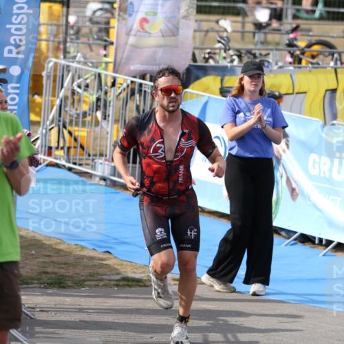16.08.2026 - KN Förde Triathlon 2026 Antke Förster http://msf.ph/oto/10001400 16.08.2026 16:13:25 Laufen  meine-sportfotos.de