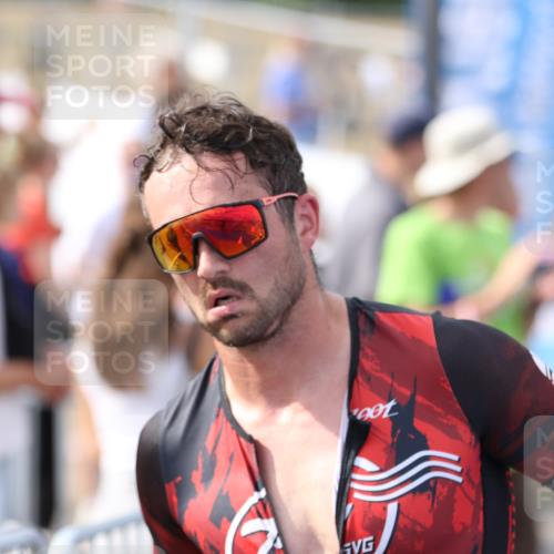 16.08.2026 - KN Förde Triathlon 2026 Antke Förster http://msf.ph/oto/10001407 16.08.2026 16:13:28 Laufen  meine-sportfotos.de