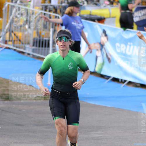 16.08.2026 - KN Förde Triathlon 2026 Antke Förster http://msf.ph/oto/10001433 16.08.2026 16:15:28 Laufen  meine-sportfotos.de