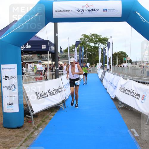 16.08.2026 - KN Förde Triathlon 2026 Markus Tischler http://msf.ph/oto/10001434 16.08.2026 12:30:32 Ziel 378, 402, 378, 402 meine-sportfotos.de