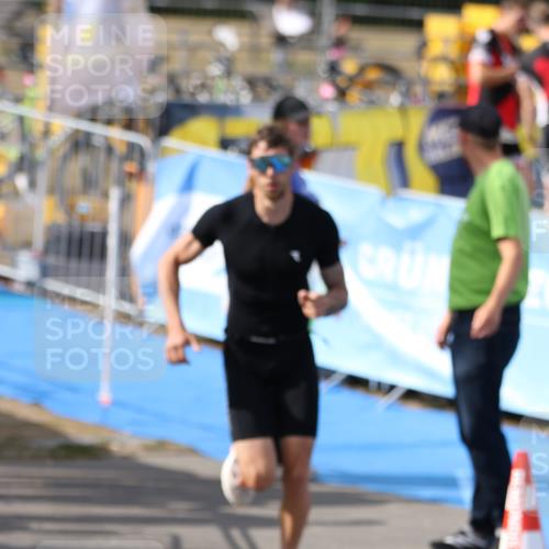 16.08.2026 - KN Förde Triathlon 2026 Antke Förster http://msf.ph/oto/10001452 16.08.2026 16:17:29 Laufen  meine-sportfotos.de
