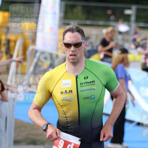 16.08.2026 - KN Förde Triathlon 2026 Antke Förster http://msf.ph/oto/10001470 16.08.2026 16:22:55 Laufen  meine-sportfotos.de