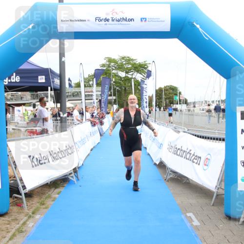 16.08.2026 - KN Förde Triathlon 2026 Markus Tischler http://msf.ph/oto/10001517 16.08.2026 12:32:46 Ziel 413, 413 meine-sportfotos.de