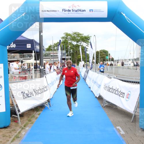 16.08.2026 - KN Förde Triathlon 2026 Markus Tischler http://msf.ph/oto/10001559 16.08.2026 12:34:56 Ziel 351, 438, 351, 438 meine-sportfotos.de