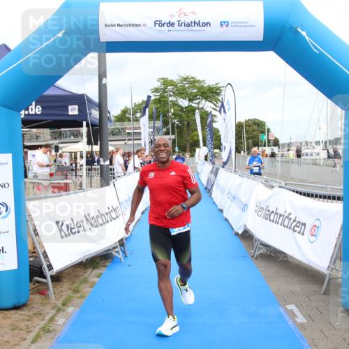 16.08.2026 - KN Förde Triathlon 2026 Markus Tischler http://msf.ph/oto/10001565 16.08.2026 12:34:56 Ziel 351, 438, 351, 438 meine-sportfotos.de