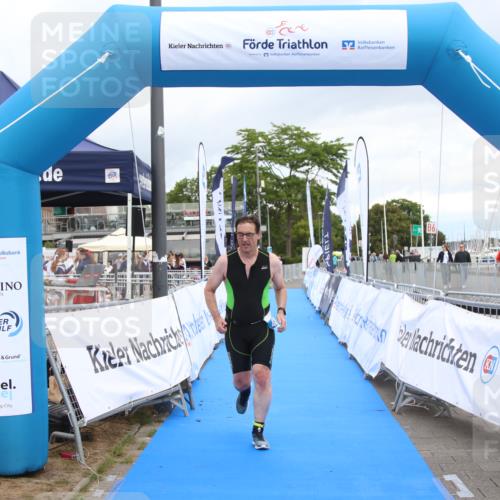 16.08.2026 - KN Förde Triathlon 2026 Markus Tischler http://msf.ph/oto/10001637 16.08.2026 12:47:39 Ziel 424, 424 meine-sportfotos.de