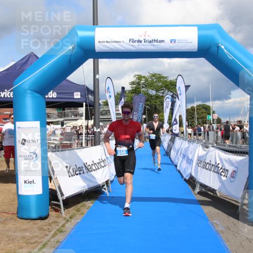 16.08.2026 - KN Förde Triathlon 2026 Markus Tischler http://msf.ph/oto/10002228 16.08.2026 13:54:14 Ziel 550, 556, 745, 550, 556, 745 meine-sportfotos.de