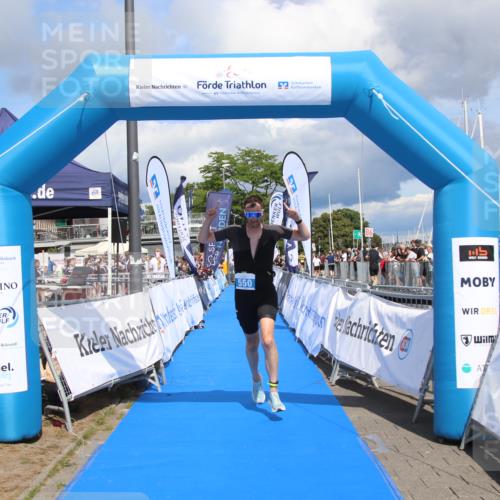 16.08.2026 - KN Förde Triathlon 2026 Markus Tischler http://msf.ph/oto/10002234 16.08.2026 13:54:16 Ziel 550, 556, 745, 550, 556, 745 meine-sportfotos.de