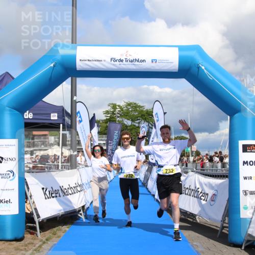 16.08.2026 - KN Förde Triathlon 2026 Markus Tischler http://msf.ph/oto/10002253 16.08.2026 13:54:50 Ziel 732, 732 meine-sportfotos.de