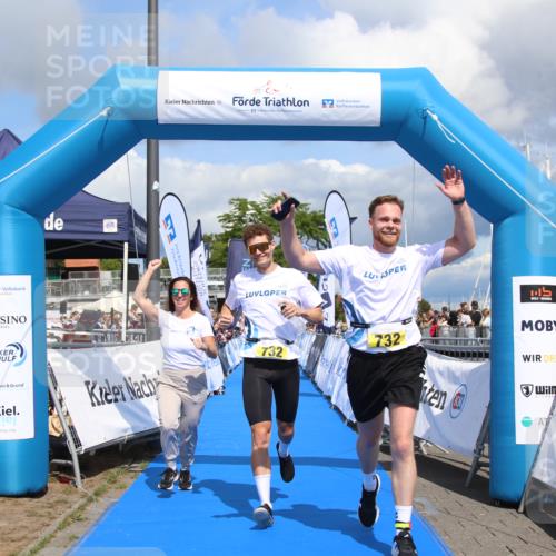 16.08.2026 - KN Förde Triathlon 2026 Markus Tischler http://msf.ph/oto/10002259 16.08.2026 13:54:50 Ziel 732, 732 meine-sportfotos.de