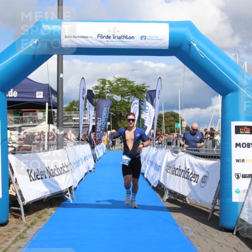 16.08.2026 - KN Förde Triathlon 2026 Markus Tischler http://msf.ph/oto/10002265 16.08.2026 13:55:00 Ziel 569, 569 meine-sportfotos.de