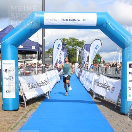 16.08.2026 - KN Förde Triathlon 2026 Markus Tischler http://msf.ph/oto/10002302 16.08.2026 13:56:37 Ziel 506, 506 meine-sportfotos.de