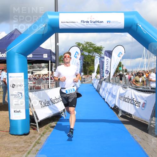 16.08.2026 - KN Förde Triathlon 2026 Markus Tischler http://msf.ph/oto/10002323 16.08.2026 13:56:52 Ziel 533, 533 meine-sportfotos.de