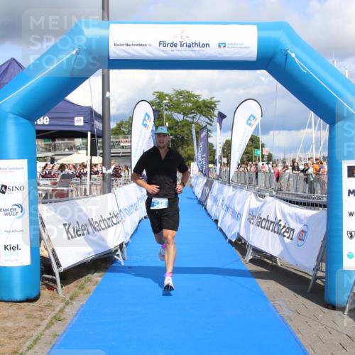 16.08.2026 - KN Förde Triathlon 2026 Markus Tischler http://msf.ph/oto/10002329 16.08.2026 13:57:17 Ziel 546, 546 meine-sportfotos.de