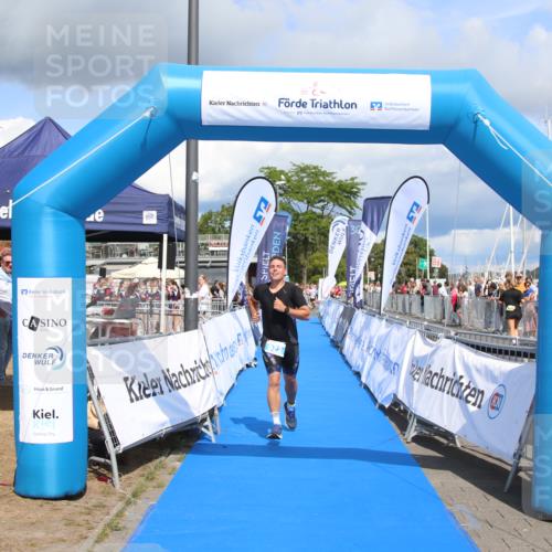 16.08.2026 - KN Förde Triathlon 2026 Markus Tischler http://msf.ph/oto/10002335 16.08.2026 13:57:37 Ziel 522, 522 meine-sportfotos.de