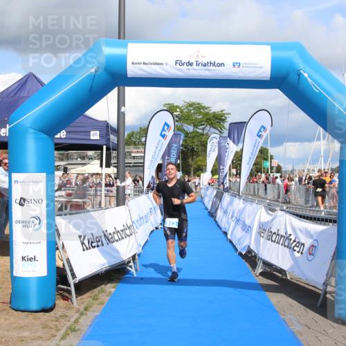 16.08.2026 - KN Förde Triathlon 2026 Markus Tischler http://msf.ph/oto/10002336 16.08.2026 13:57:37 Ziel 522, 522 meine-sportfotos.de
