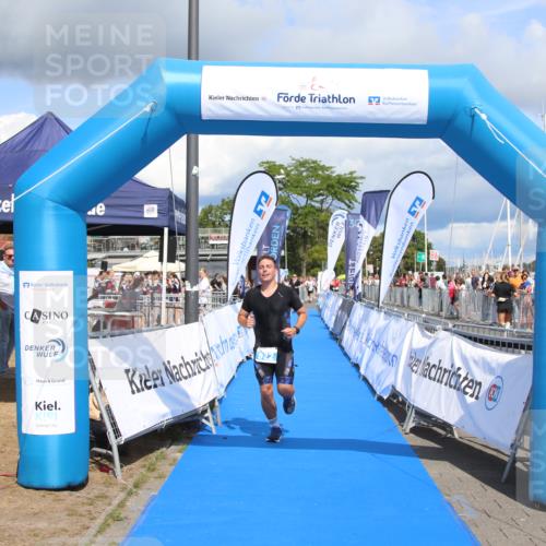 16.08.2026 - KN Förde Triathlon 2026 Markus Tischler http://msf.ph/oto/10002337 16.08.2026 13:57:37 Ziel 522, 522 meine-sportfotos.de