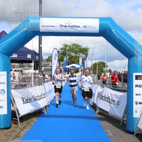 16.08.2026 - KN Förde Triathlon 2026 Markus Tischler http://msf.ph/oto/10002349 16.08.2026 13:57:52 Ziel 561, 733, 561, 733 meine-sportfotos.de