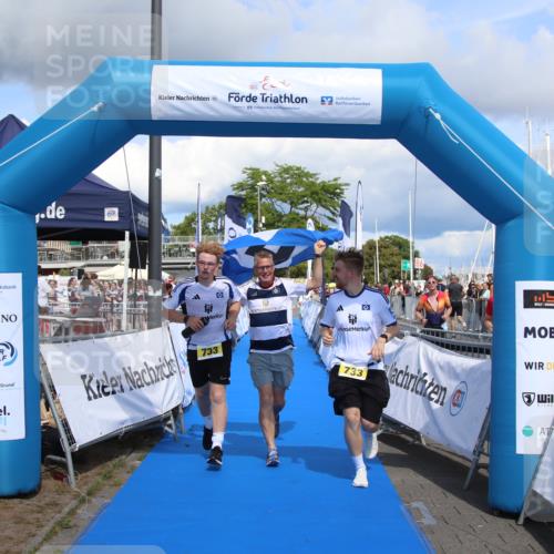 16.08.2026 - KN Förde Triathlon 2026 Markus Tischler http://msf.ph/oto/10002358 16.08.2026 13:57:53 Ziel 561, 733, 561, 733 meine-sportfotos.de