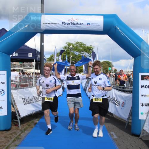 16.08.2026 - KN Förde Triathlon 2026 Markus Tischler http://msf.ph/oto/10002363 16.08.2026 13:57:54 Ziel 733, 733 meine-sportfotos.de