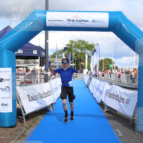16.08.2026 - KN Förde Triathlon 2026 Markus Tischler http://msf.ph/oto/10002372 16.08.2026 13:58:12 Ziel 611, 611 meine-sportfotos.de