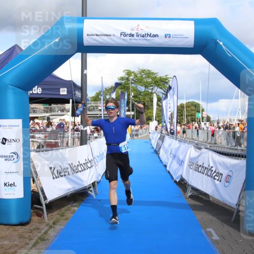 16.08.2026 - KN Förde Triathlon 2026 Markus Tischler http://msf.ph/oto/10002373 16.08.2026 13:58:12 Ziel 611, 611 meine-sportfotos.de