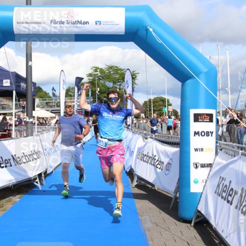 16.08.2026 - KN Förde Triathlon 2026 Markus Tischler http://msf.ph/oto/10002381 16.08.2026 13:58:29 Ziel 575, 580, 724, 575, 580, 724 meine-sportfotos.de