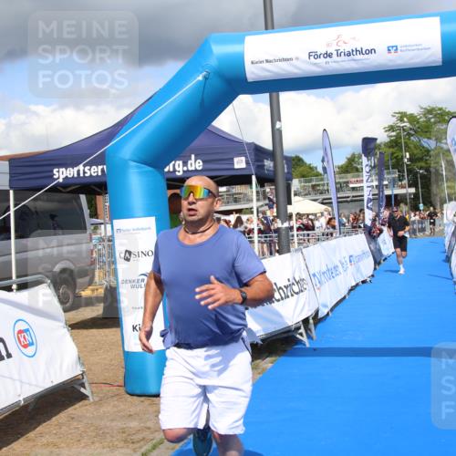 16.08.2026 - KN Förde Triathlon 2026 Markus Tischler http://msf.ph/oto/10002385 16.08.2026 13:58:30 Ziel 575, 580, 724, 575, 580, 724 meine-sportfotos.de