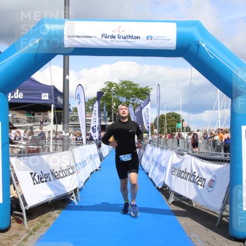 16.08.2026 - KN Förde Triathlon 2026 Markus Tischler http://msf.ph/oto/10002393 16.08.2026 13:58:43 Ziel 555, 555 meine-sportfotos.de