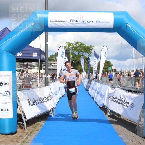 16.08.2026 - KN Förde Triathlon 2026 Markus Tischler http://msf.ph/oto/10002398 16.08.2026 13:59:07 Ziel 517, 517 meine-sportfotos.de