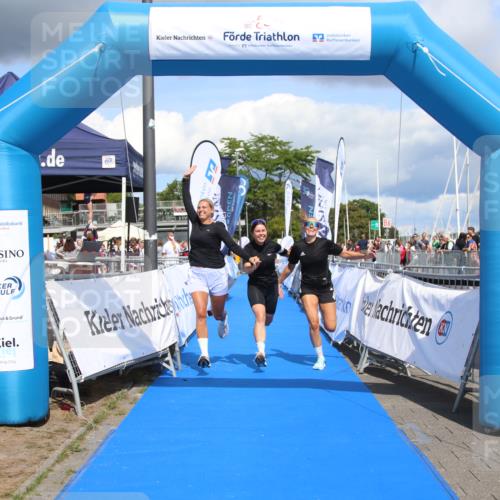 16.08.2026 - KN Förde Triathlon 2026 Markus Tischler http://msf.ph/oto/10002403 16.08.2026 13:59:15 Ziel 517, 725, 517, 725 meine-sportfotos.de