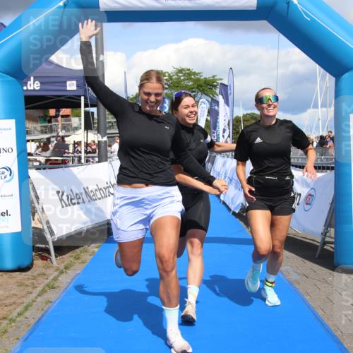16.08.2026 - KN Förde Triathlon 2026 Markus Tischler http://msf.ph/oto/10002414 16.08.2026 13:59:16 Ziel 725, 725 meine-sportfotos.de