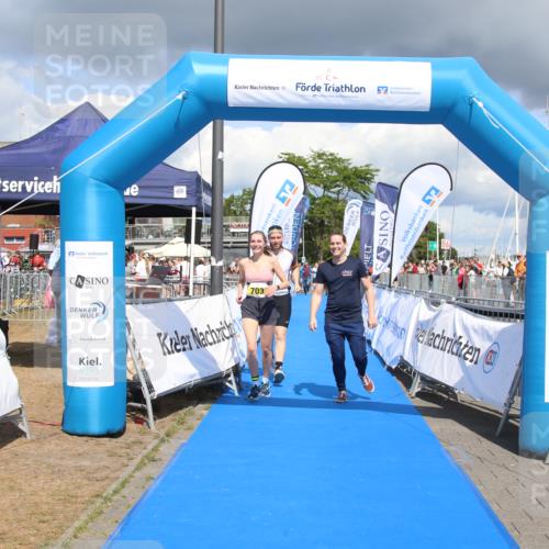 16.08.2026 - KN Förde Triathlon 2026 Markus Tischler http://msf.ph/oto/10002474 16.08.2026 14:01:50 Ziel 703, 703 meine-sportfotos.de