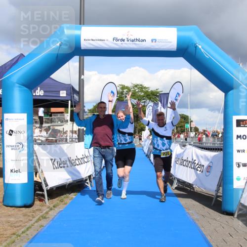 16.08.2026 - KN Förde Triathlon 2026 Markus Tischler http://msf.ph/oto/10002487 16.08.2026 14:02:03 Ziel 720, 720 meine-sportfotos.de
