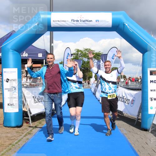 16.08.2026 - KN Förde Triathlon 2026 Markus Tischler http://msf.ph/oto/10002495 16.08.2026 14:02:04 Ziel 720, 720 meine-sportfotos.de