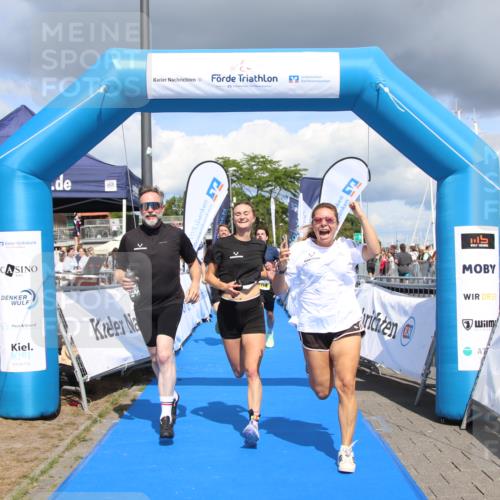 16.08.2026 - KN Förde Triathlon 2026 Markus Tischler http://msf.ph/oto/10002503 16.08.2026 14:02:17 Ziel 704, 747, 704, 747 meine-sportfotos.de